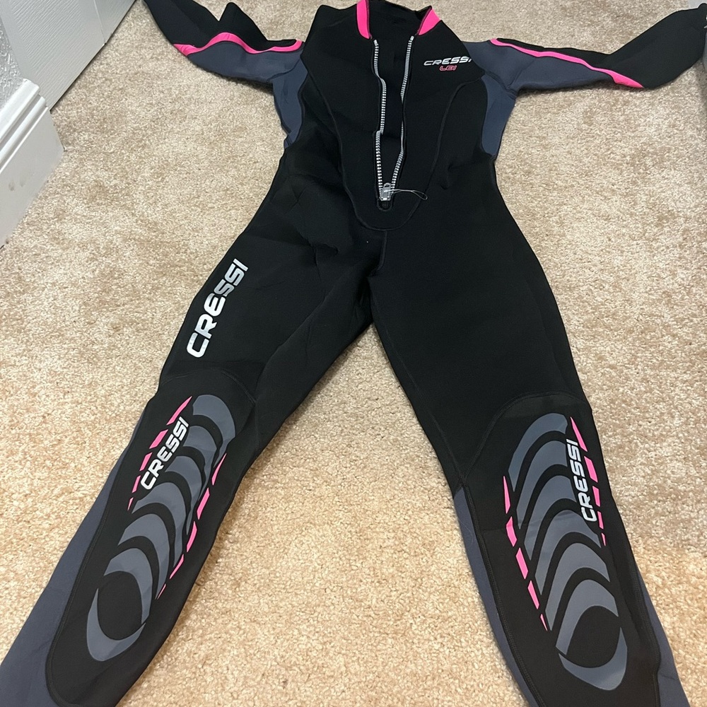 Women's Black and Pink Wetsuit